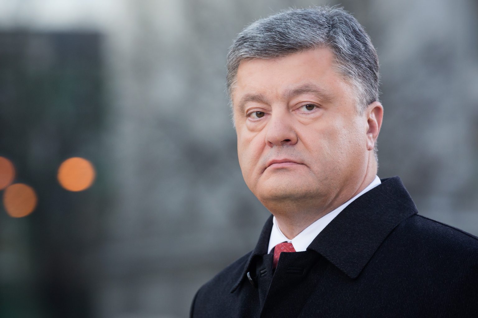Петро Порошенко визнав поразку і привітає Зеленського | ВАРТО ...