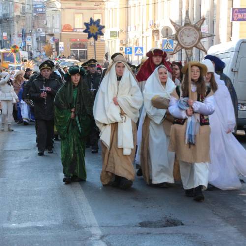 “Різдвяна зірка”: у Дрогобичі відбувся традиційний фестиваль вертепів (ВІДЕО)