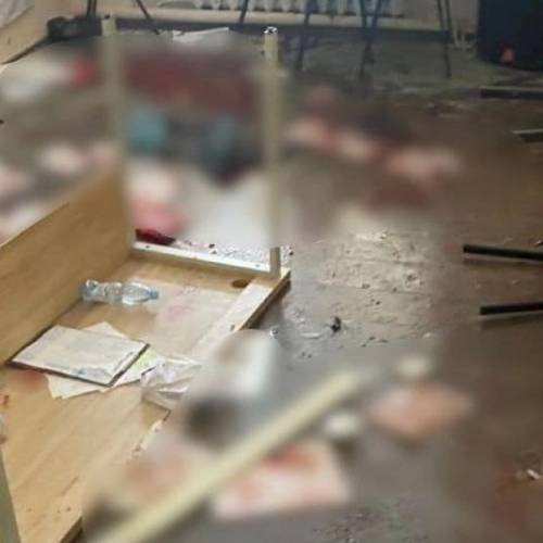 На Закарпатті в будівлі Керецьківської сільської ради депутат підірвав гранати. Є загиблі та поранені (Відео +18)