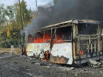 Війська рф ударили по двох автобусах в Краматорську — загинули 12 людей