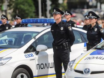 Зарплати поліцейських зростуть майже вдвічі: Верховна Рада ухвалила закон
