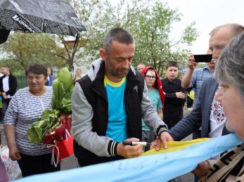 У Бориславській громаді зустріли звільненого з полону Андрія Буренка