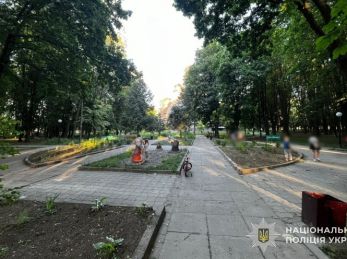 У Стрию 10-річний велосипедист збив трирічного хлопчика