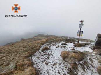 Напередодні літа в Карпатах випав сніг