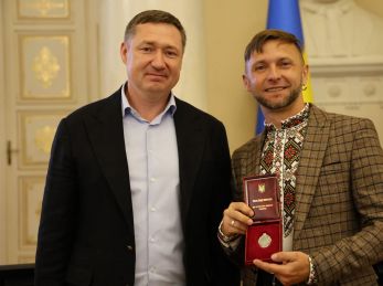 Актор театру у Дрогобичі отримав звання Заслуженого артиста України