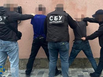 Двом затриманим чоловікам повідомили про підозру у вчиненні теракту біля ТЦК на Львівщині
