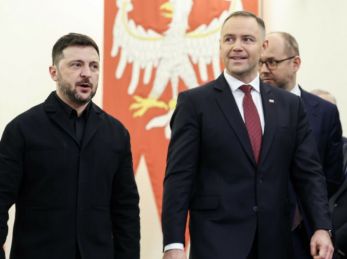 Президент Польщі позбавив Зеленського ордена Білого Орла