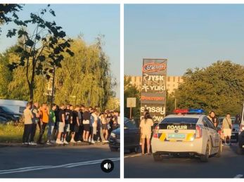 У Дрогобичі, біля ТЦ Парк, збили двох дітей