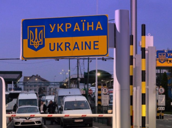 Виключити чоловіків призовного віку з програми тимчасового захисту в ЄС просить Україна — єврокомісар