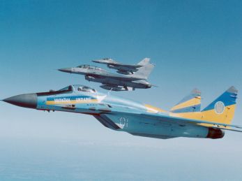 Український F-16 вперше збив російський винищувач у повітряному двобої — генерал США Кейн