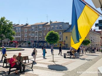 Сьогодні – День української писемності та мови