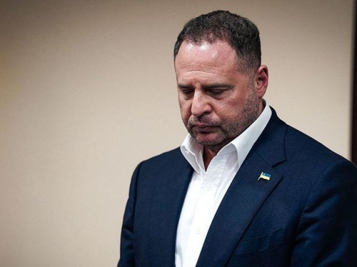 Єрмака відправили під варту з можливістю внести заставу