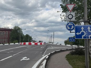 Біля Дрогобицького мосту у Стрию облаштували кільцеву розв’язку