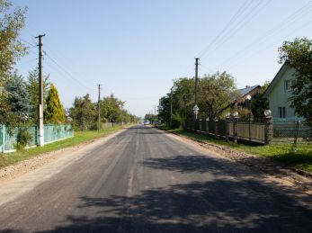 Завершується ремонт дороги Уріж–Винники: її ремонтують за кошти обласного та бориславського бюджету
