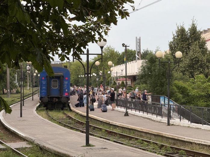 Електричка «Дрогобич — Трускавець — Львів» переходить на літній графік