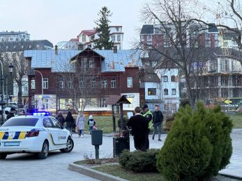 У Трускавці викликали поліцію на «ретро-фотографів»