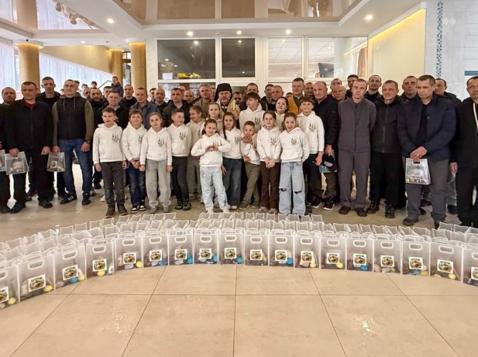 Діти-волонтерики з Дрогобиччини провели безпрецедентний великодній марафон для ЗСУ