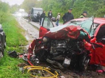 Внаслідок лобового зіткнення на дорозі Дрогобич-Стрий загинув водій